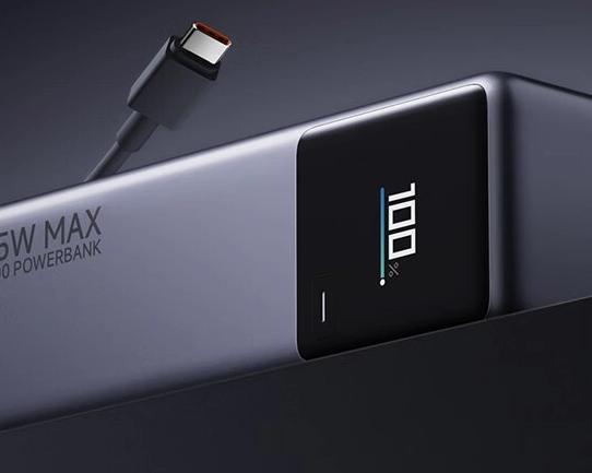165Вт и 10000mah. Xiaomi выпускает новый повербанк со встроенным USB-C кабелем / Питание и аккумуляторы / iXBT Live